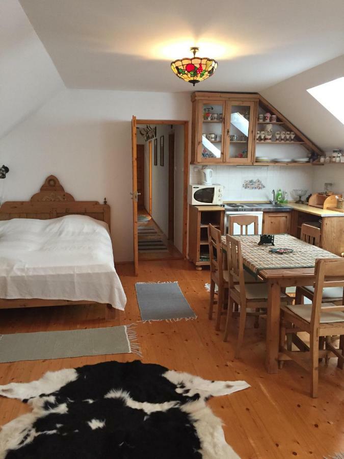 Nyerges Lovasudvar Cserepfalu Exterior foto